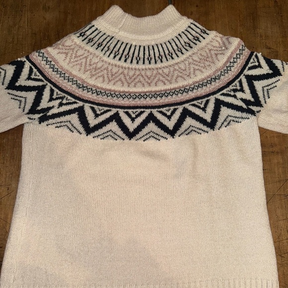 Maurice’s Festive Cozy Fair Isle Knit Sweater Size Small Embellished - Picture 1 of 7